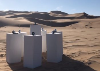 En un desierto africano sonará eternamente la canción «Africa» de Toto