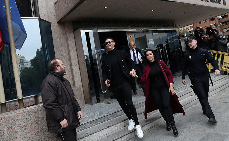 Cristiano Ronaldo es condenado a 23 meses de cárcel