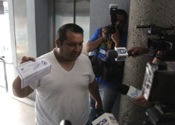 (VIDEO) Revés para la Fiscalía. Juez libera al abogado Grimaldi por deficiencias en la acusación en la última imputación que FGR hace al empresario Rais