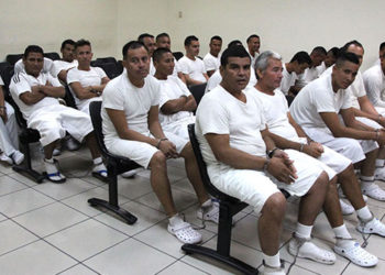 Inicia juicio contra 27 pescaderos ligados al Cártel de Sinaloa