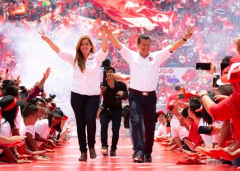 Hugo Martínez cierra campaña en la Alameda Juan Pablo II