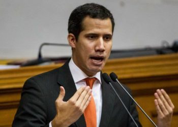 Destituyen a funcionarios de inteligencia venezolana que detuvieron a Juan Guaidó
