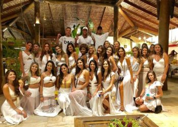 Fiesta de fin año de Neymar en Brasil con 26 mujeres