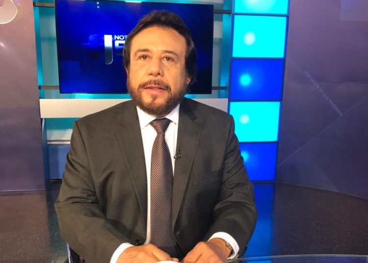 Félix Ulloa: “Andar ofreciendo 300 mil empleos es imposible”