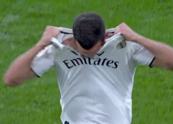 Lucas Vázquez «enloquece» y rompe su propia camiseta en el juego ante la Real Sociedad