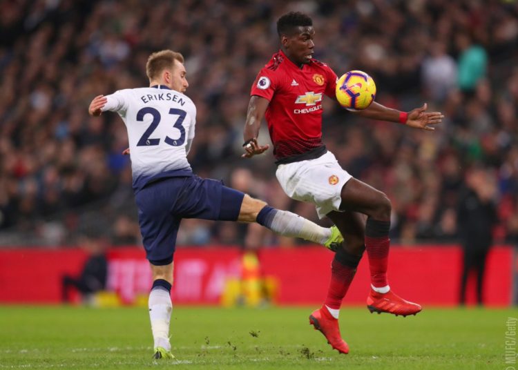 Manchester United vence al Tottenham y continúa recuperando terreno en la Premier