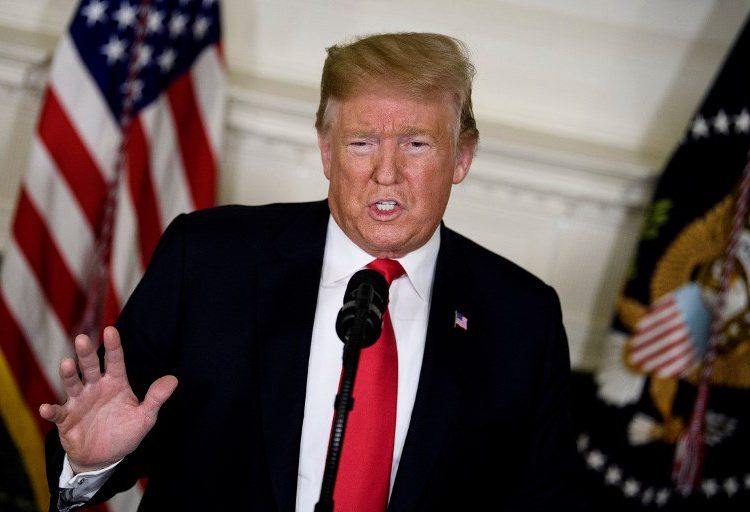 Donald Trump ofrece la extensión por tres años de DACA y del TPS a cambio del muro