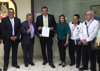 (VIDEO) Diputados analizarán crear comisión de antejuicio contra Procuradora Raquel de Guevara