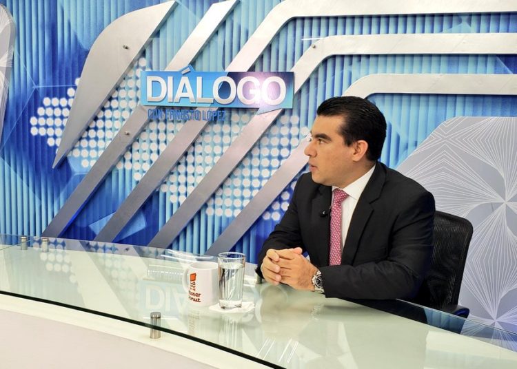 Fiscal General espera resolución de CSJ para seguir trámite de extradición de Mauricio Funes