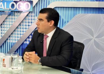 Fiscal General espera resolución de CSJ para seguir trámite de extradición de Mauricio Funes