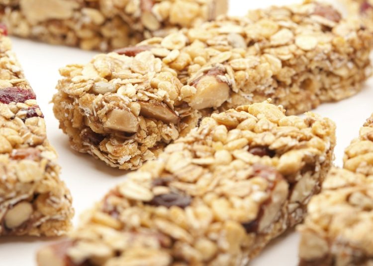 Ocho ‘snacks’ que parecen sanos, pero no lo son tanto