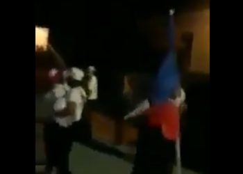 (VIDEO) Simpatizantes del partido ARENA pierden la cordura cuándo escuchan “devuelvan lo robado”
