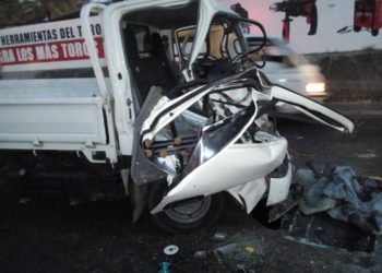 Dos lesionados deja accidente de tránsito entre dos camiones