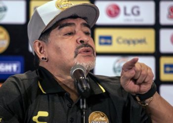 Los tres «requisitos» para que Maradona continúe en Dorados