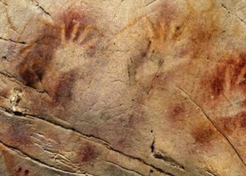 Descubren 3 nuevos grabados de manos en la cueva de Altamira, que datan de más de 20 mil años