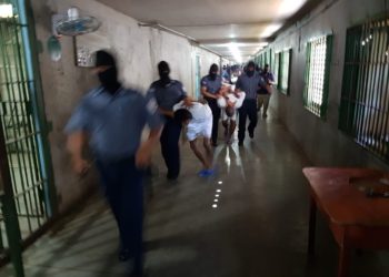 (GALERÍA) Trasladan a pandilleros que incidieron en el incremento de homicidios a principios de este año