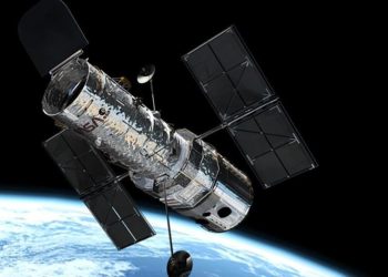 La NASA investiga hoy una avería reportada en una cámara gran angular del telescopio espacial Hubble