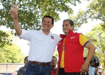 Hugo Martínez recibe respaldo de diferentes cooperativas y bases del PCN, PDC y CD en Jiquilisco