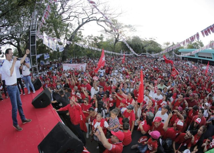 Hugo Martínez recibe masivos apoyos en la recta final de la campaña presidencial
