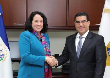 Jean Manes tiende la mano a fiscal Melara para continuar en la lucha contra la corrupción