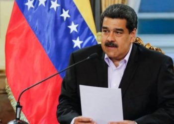Venezuela iniciará acciones legales contra EE.UU. por sanciones a la petrolera PDVSA