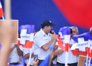 Muyshondt a Bukele: “Que devuelva todo lo que se huevió de San Salvador”