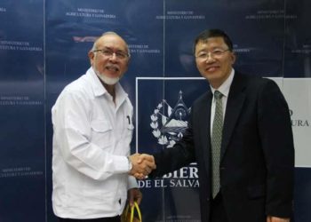 China cooperará con la actividad pesquera en El Salvador