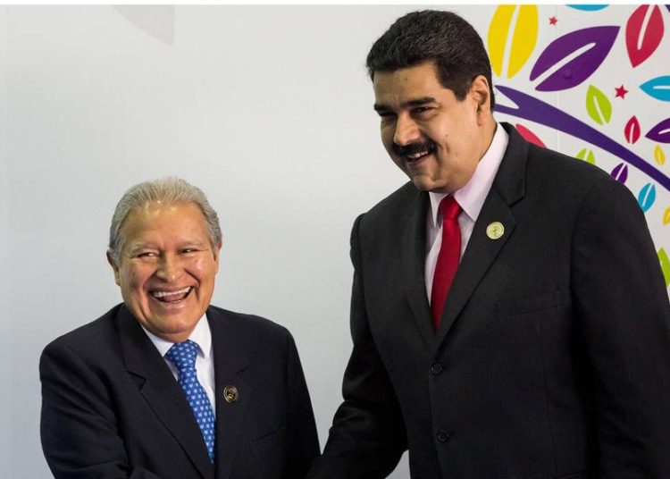 Gobierno salvadoreño respalda a Nicolás Maduro
