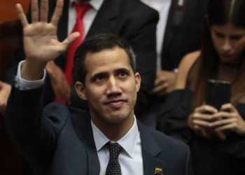 Juan Guaidó, el nuevo presidente del Parlamento venezolano que desafía a Nicolás Maduro