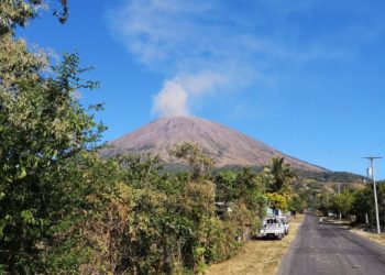 Sigue aumentando la actividad sísmica en volcán Chaparrastique