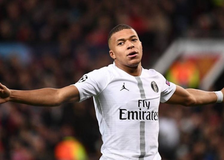 Mbappé fulmina a Ronaldo