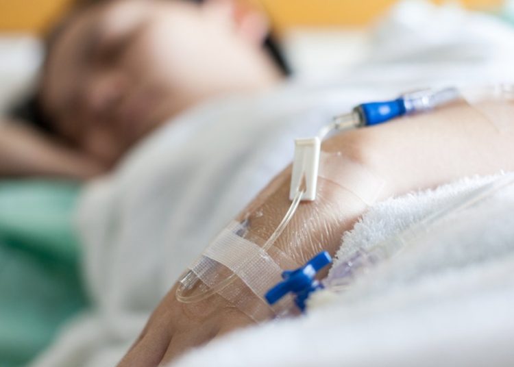 Personas con enfermedades crónicas tendrán estabilidad laboral mientras siguen tratamientos