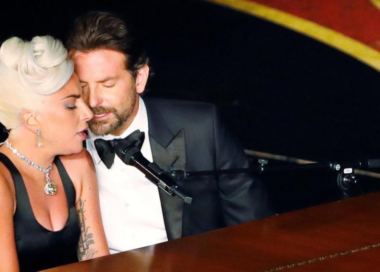 «A Star is Born» regresa con imágenes nunca antes vistas, tras íntimo momento de Gaga y Cooper en los Oscar