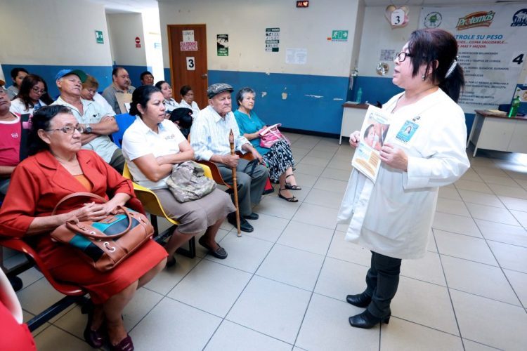 Fiebre tifoidea mantiene en alerta a las autoridades de salud
