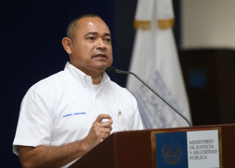 Ministro de Seguridad demandará a Will Salgado por difamación y calumnia