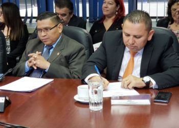 GANA ofrece sus votos a Bukele para reorientar fondos