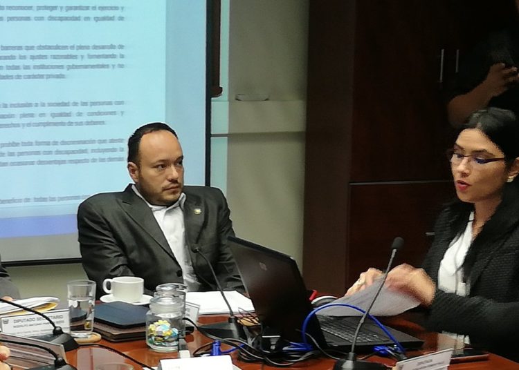 David Reyes, primer diputado de ARENA listo para votar por la CICIES