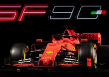 Ferrari presenta el nuevo monoplaza con el que competirá en el mundial de la Fórmula 1