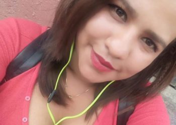 Sepultan a madre de niño que por tres días pasó en un barranco de Apaneca