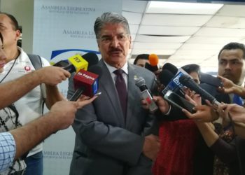 (VIDEO) Norman Quijano convoca a sesión extraordinaria para estudiar desafuero de magistrado acusado de agredir sexualmente a niña