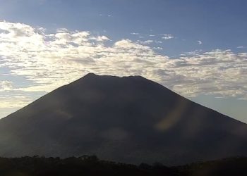 Incrementa actividad del volcán Chaparrastique