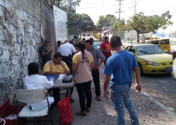 Agentes de tránsito capturan a 12 conductores peligrosos