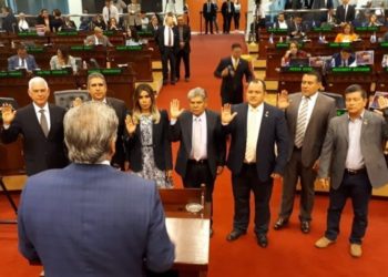 Lunes instalarán Comisión Especial para investigar fin del TLC con Taiwán