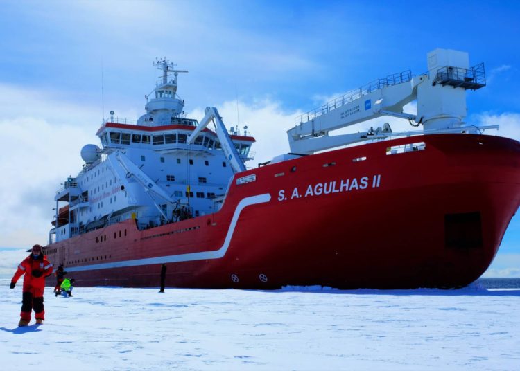 Una nueva expedición sufre la ‘maldición’ de Shackleton en la Antártida