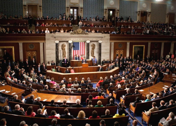 El Congreso de EEUU advierte a la Casa Blanca sobre una intervención militar en Venezuela