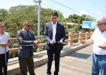 Alcaldía de San Miguel y FEPADE instalaron sistema de alerta temprana en río Grande