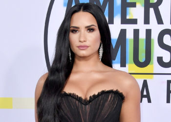 Demi Lovato elimina su cuenta de Twitter tras recibir críticas por publicar meme contra este artista