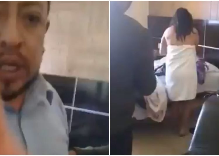 (VIDEO) Alcalde mexicano es sorprendido por su familia ebrio y con una prostituta