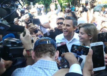 Carlos Calleja vota en CIFCO