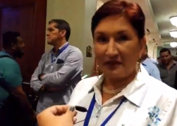 Exfiscal general de Guatemala se reúne con Nayib Bukele